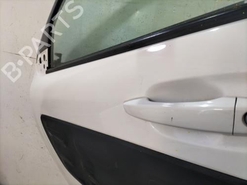 left-front-door-citroen-c4-cactus-2014-30719330 main image