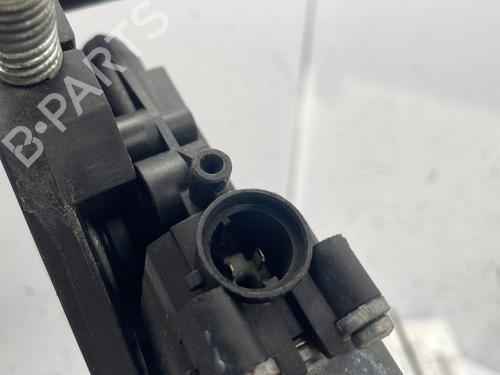 Front left window mechanism PEUGEOT 108 1.2 | BP22839334C22 - Image 4