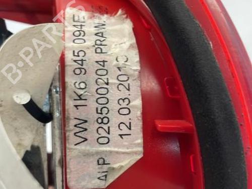Used Right tailgate light Right tailgate light VW GOLF V (1K1) 1.9 TDI (105 hp) 22831481 22831481