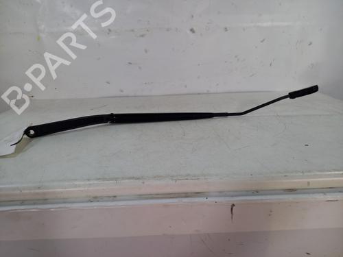 Front windshield wiper arm RENAULT CLIO IV (BH_) 1.5 dCi 110 | BP29377177C143 