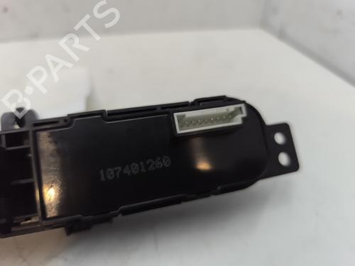 warning-switch-kia-carens-iv-2013-26689280 main image