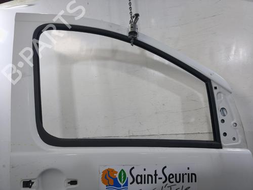 Used Right front door Right front door 38029953 38029953