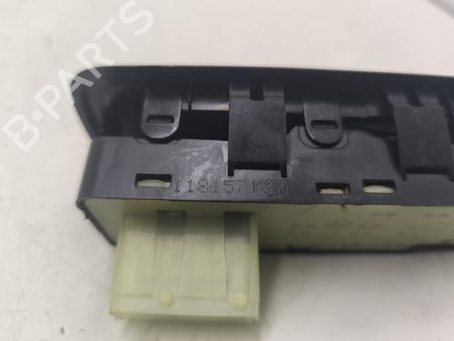 Used Left front window switch Left front window switch CITROËN C3 II (SC_) 1.4 HDi 70 (SC8HZC, SC8HR0, SC8HP4) (68 hp) 31035013 31035013