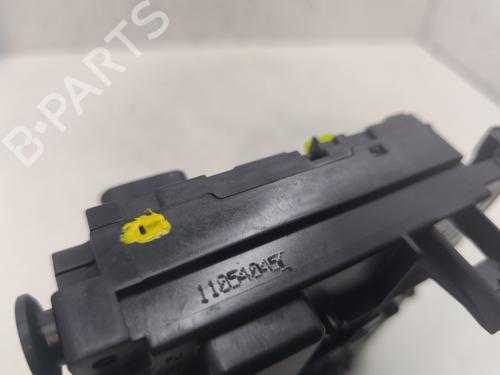 Used Fuse box Fuse box PEUGEOT 207 (WA_, WC_) 1.6 HDi (109 hp) 28118030 28118030