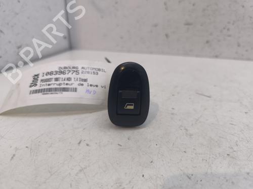 Used Right front window switch PEUGEOT 1007 (KM_) 1.4 HDi (68 hp) 27348055