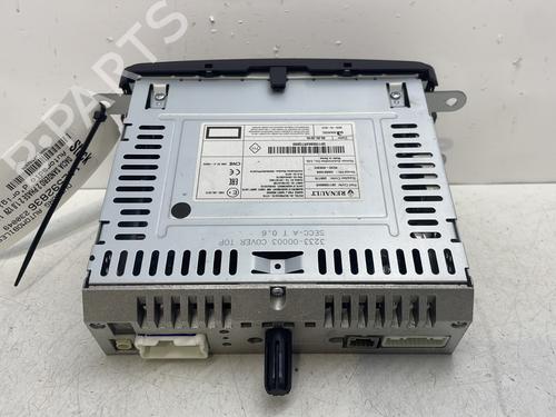 Radio DACIA SANDERO II 1.0 SCe 75 (B8JC, B8JD, B8NC) | BP29377335E6 