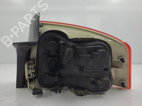 left-taillight-audi-a4-b7-8ec-19-tdi-8e5945095-2004-2005-2006-2007-2008-2009-22820388 main image