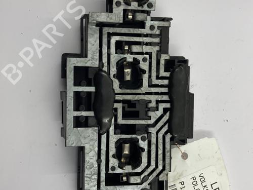 Used Lamp holder VW POLO II (86C, 80) 1.0 (45 hp) 22818491