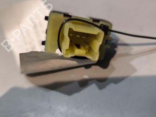 Used Right front window switch Right front window switch RENAULT CLIO IV (BH_) 0.9 TCe 90 (BHNF, BHMA, BHMH, BHJK, BHJR) (90 hp) 29300506 29300506