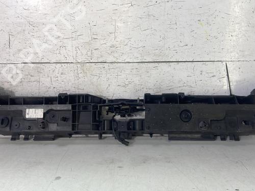 crossmember-renault-clio-iv-bh_-2012-2013-2014-2015-2016-2017-2018-2019-2020-2021-33178156 main image