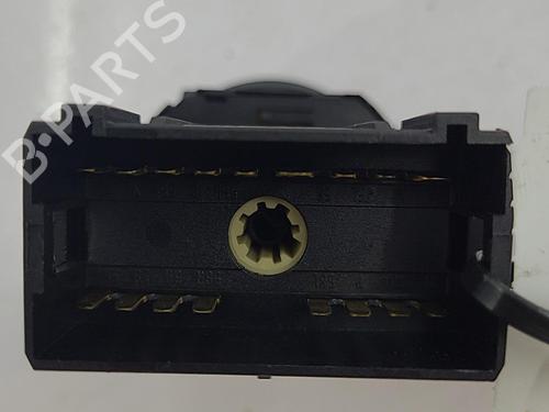 Forlygtekontakt VW PASSAT B5.5 (3B3) 1.9 TDI (130 hp) 22822631