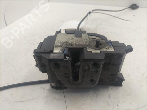 Used Rear left lock RENAULT CLIO III (BR0/1, CR0/1) 1.5 dCi (BR17, CR17) (86 hp) 23254883