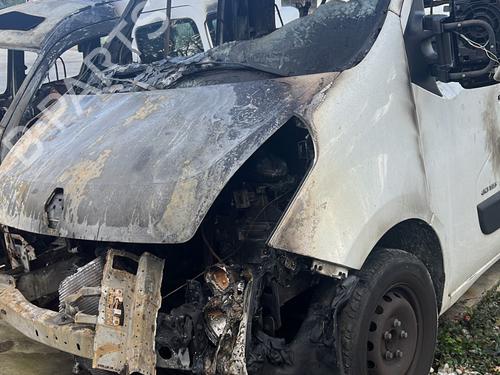 Used Parts RENAULT MASTER III Platform/Chassis (EV, HV, UV) 2.3 dCi 125 FWD (EV0C, EV0D, EV0J, HV0C, HV0D, HV0H,... (125 hp) 4257045
