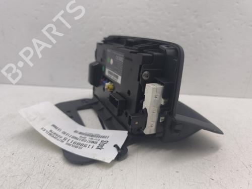 Used Display monitor Display monitor RENAULT CLIO III (BR0/1, CR0/1) [2005-2014] 31034785 31034785