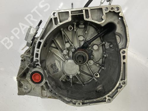 Used Gearbox RENAULT MEGANE IV Grandtour (K9A/M/N_) 1.2 TCe 100 (100 hp) 22820552