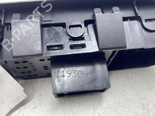 Left front window switch PEUGEOT 308 I (4A_, 4C_) 1.6 HDi | BP32078293I27