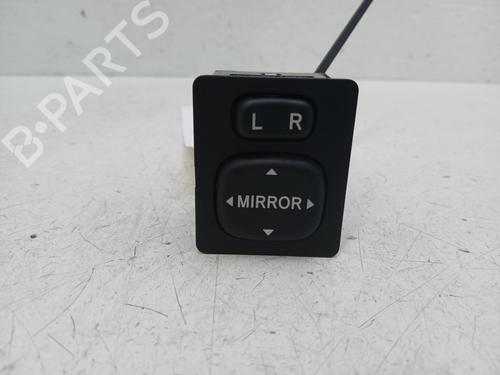 Speilbryter TOYOTA YARIS (_P9_) 1.4 D-4D (NLP90_, NLP90R) (90 hp) 32856587