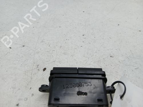 Used Warning switch Warning switch ALFA ROMEO MITO (955_) 1.6 JTDM (955AXC1B) (120 hp) 34365212 34365212