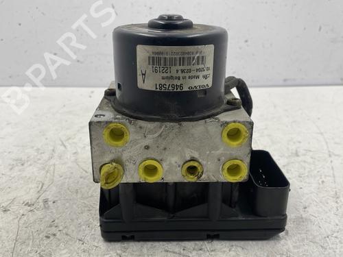 Used ABS pump VOLVO C70 I Coupe (872) 2.4 (170 hp) 23830935
