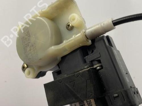 Elevalunas delantero derecho RENAULT MEGANE II (BM0/1_, CM0/1_) 1.9 dCi (BM0G, CM0G) | BP29850499C23