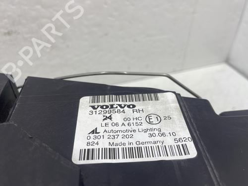 Right headlight VOLVO V50 (545) 1.6 D | BP31806981C29