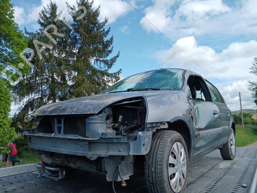 Brugte RENAULT CLIO II (BB_, CB_)    4618544