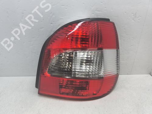Feu arrière droit RENAULT SCÉNIC I MPV (JA0/1_, FA0_) 1.6 (JA00, JA16, JA15, JA19, JA1V, JA2B, JA2C, JA0B,... (107 hp) 31621704