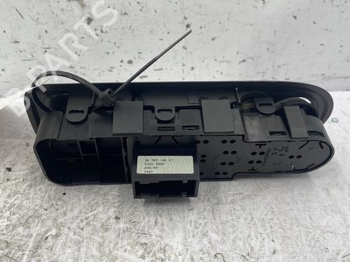 Used Switch Switch PEUGEOT 308 I (4A_, 4C_) 1.6 16V (120 hp) 25603032 25603032