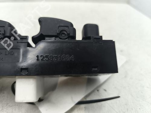 Left front window switch HYUNDAI MATRIX (FC) 1.6 | BP35886882I27 - Image 4