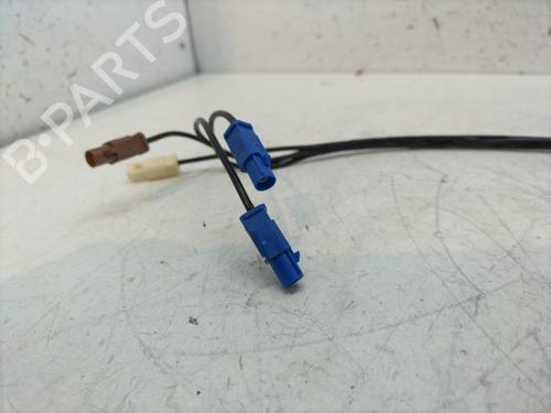 Antenna/Base RENAULT SCENIC E-TECH PHASE I EV87 | BP28054004C140 - Image 3