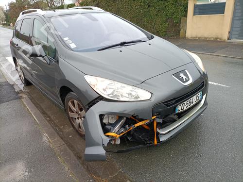 Used Parts PEUGEOT 308 SW I (4E_, 4H_) 1.6 HDi 4662162