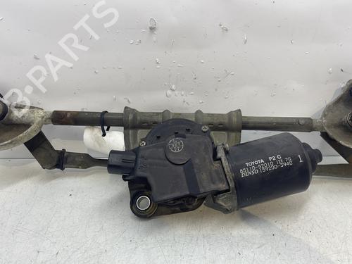 Used Front wiper motor TOYOTA YARIS (_P1_) 1.4 D-4D (NLP10_, NLP10R) (75 hp) 29582102