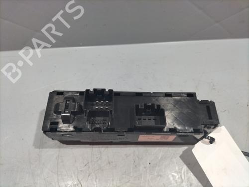 switch-ford-transit-connect-v408-box-bodympv-2013-28181104 main image