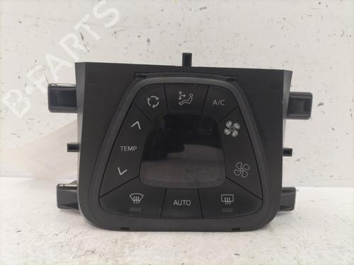 Used Climate control TOYOTA AYGO (_B4_) 1.0 VVTi (KGB40) (72 hp) 25700613