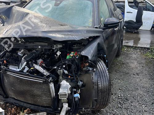Used Parts DS DS 3 / DS 3 CROSSBACK (UR_, UC_, UJ_) 1.5 BlueHDi 100 (UCYHYJ) (102 hp) 4047701