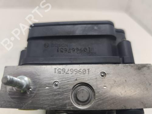 abs-pump-renault-master-iii-van-fv-2010-27641302 main image