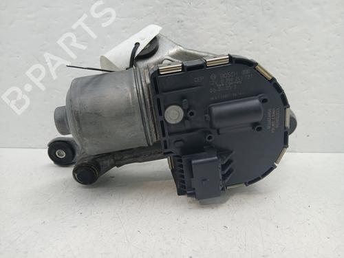 Used Front wiper motor PEUGEOT 407 (6D_) 2.0 (6DRFNB, 6DRFNE) (136 hp) 32856451
