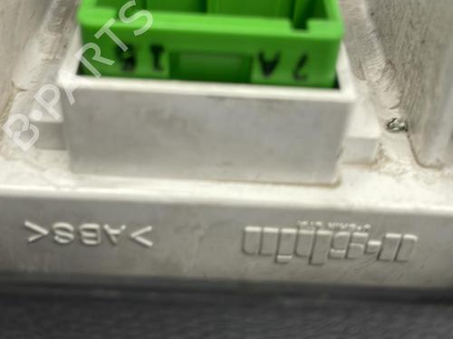 Used Climate control Climate control SUZUKI SWIFT III (MZ, EZ) 1.3 (RS413, ZC11S) (92 hp) 22831089 22831089