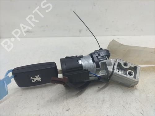 Used Ignition barrel PEUGEOT 5008 (0U_, 0E_) 2.0 HDi (163 hp) 29834097