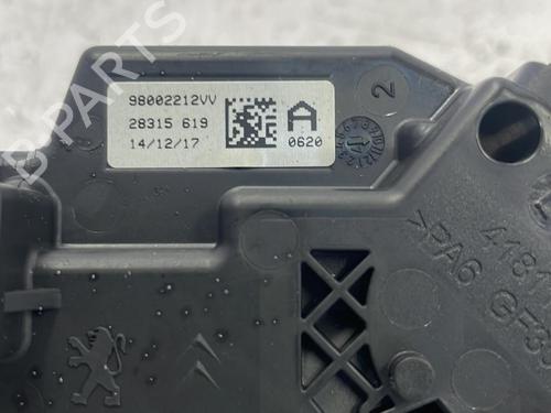 Gear lever CITROËN C4 Grand Picasso II (DA_, DE_) 1.6 BlueHDi 120 | BP22828495M90 
