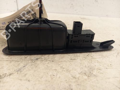 Used Left rear window switch Left rear window switch PEUGEOT 308 I (4A_, 4C_) 1.6 HDi (109 hp) 24886739 24886739
