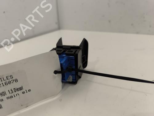 Used Switch Switch CITROËN BERLINGO (ER_, EC_) 1.5 BlueHDi 100 (102 hp) 26130551 26130551