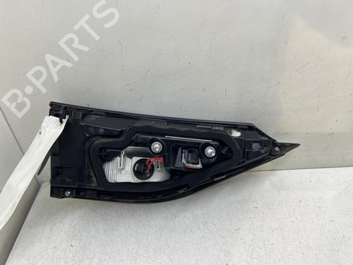 right-tailgate-light-ds-ds-3-ds-3-crossback-ur_-uc_-uj_-2018-38008720 main image