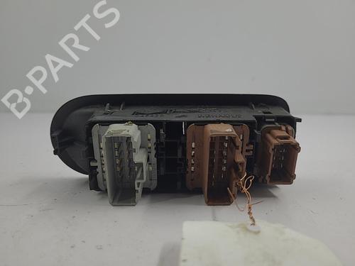 Venstre Foran elrute bryter RENAULT MEGANE II (BM0/1_, CM0/1_) 1.5 dCi (BM0F, BM0T, BM2B, CM0F, CM0T) (82 hp) 22817074