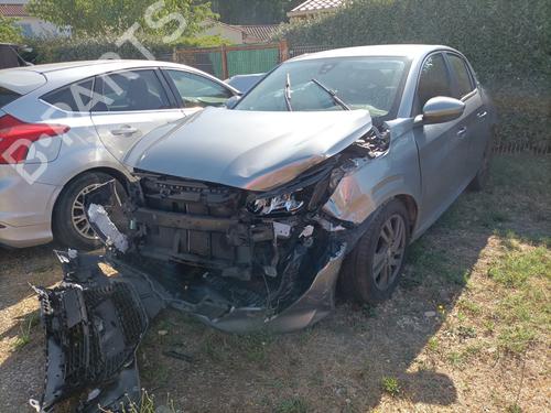 Brugte PEUGEOT 208 II (UB_, UP_, UW_, UJ_) 1.2 PureTech 75 4918181