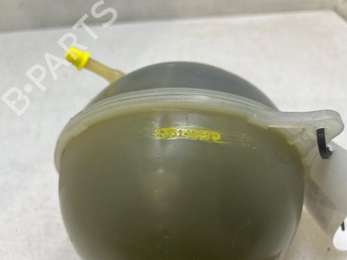 expansion-tank-vw-vento-1h2-1991-1992-1993-1994-1995-1996-1997-1998-1999-2000-40609386 main image