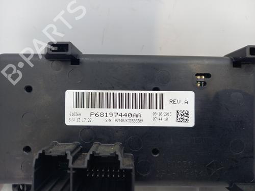 climate-control-jeep-wrangler-iii-jk-2006-33220561 main image