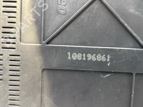 fuse-box-citroen-c3-ii-sc_-2009-27194406 main image