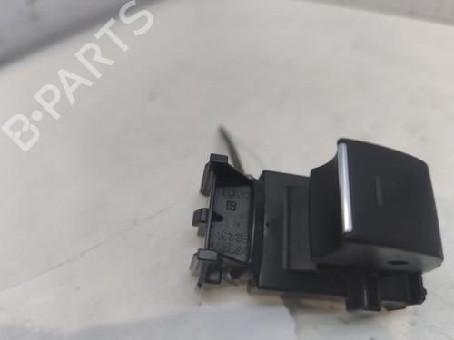 right-rear-window-switch-toyota-corolla-estate-_e21_-2019-26181864 main image