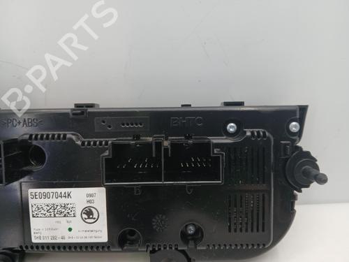 Climate control SKODA OCTAVIA III Combi (5E5, 5E6) 1.6 TDI | BP37155931I5 - Image 2